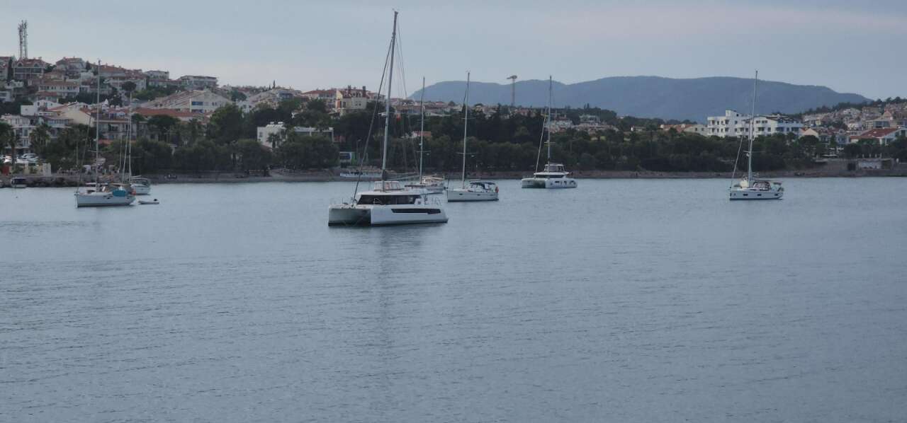 Lüks Yatların Tercihi Datça Koyları Oldu: Turizm Cennetlerinde Tekne Turlarında Bayram Hareketliliği 4